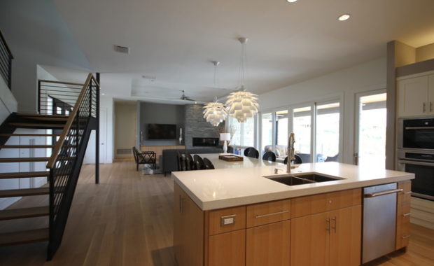 Rift & Quartered White Oak in contemporary home kitchen